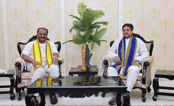 Tripura CM Dr. Manik Saha pays courtesy visit to Governor Indra Sena Reddy Nallu at Raj BHavan, Agartala.